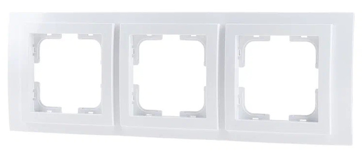 Larıssa Рамка 3-я  Белая  (18) Larıssa Рамка 3-я  Белая  (18)