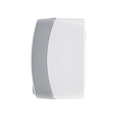 Octans Выкл. 2 кл. + Розетка с/з с крышкой IP54  (4)