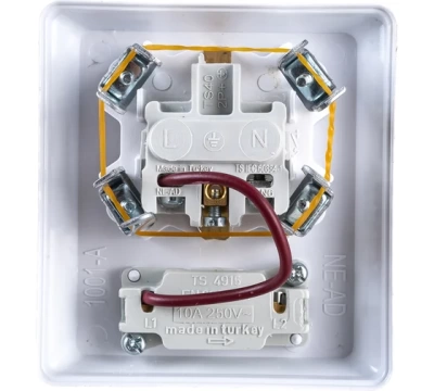 Розетка NE-AD с заземлением 16А 250В и выключателем 10А 250В, цвет белый