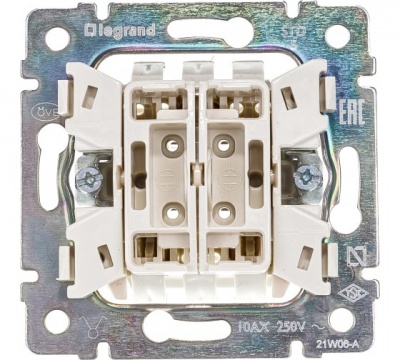 VALENA модуль Выключатель 2кл. 10А белый (10/100шт) 774405